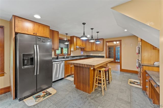 155 County Route 24, Minetto, NY 13126