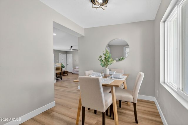 1609 W CAPRI Avenue, Mesa, AZ 85202