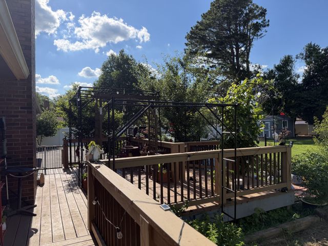 5042 Creekside Dr, Murfreesboro, TN 37128