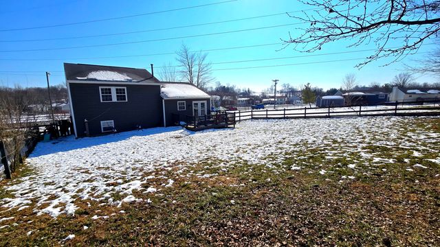 164 Meadow Creek Drive, Florence, KY 41042