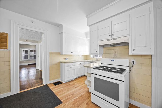 35 Woodlawn Street, Rochester, NY 14607