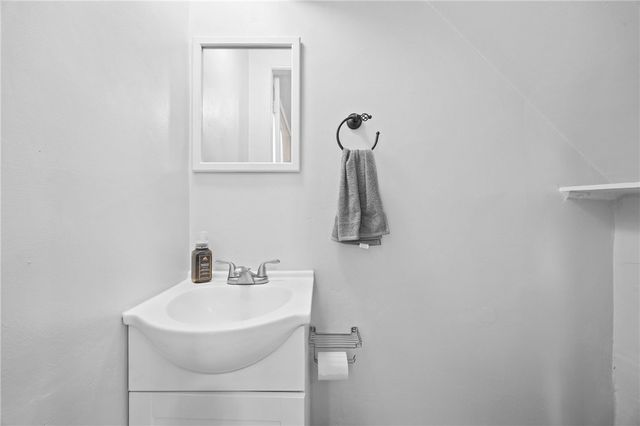 35 Woodlawn Street, Rochester, NY 14607