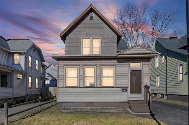 35 Woodlawn Street, Rochester, NY 14607