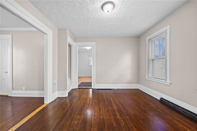 35 Woodlawn Street, Rochester, NY 14607