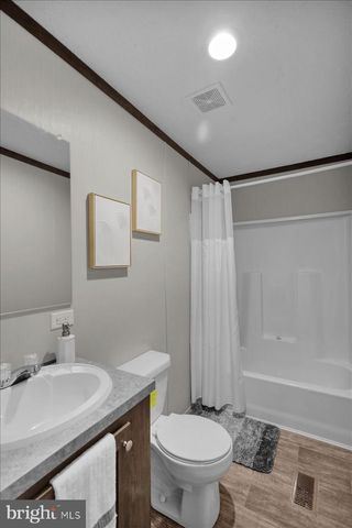 88 UPPER LOOP RD, Leesport, PA 19533