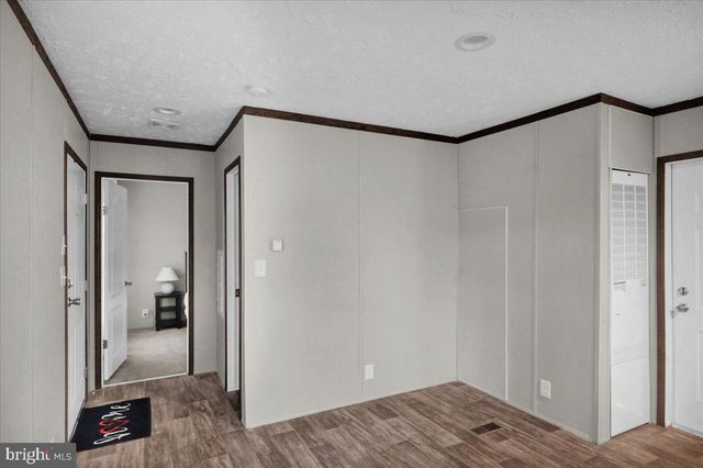 88 UPPER LOOP RD, Leesport, PA 19533