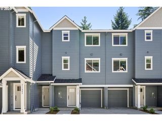 21196 Sw ORTIZ Ln, Beaverton, OR 97003
