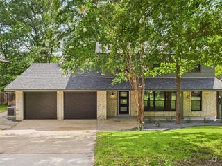 7019 Creighton LN, Austin, TX 78723