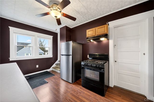 420 Highland Ave, Dewitt, NY 13057