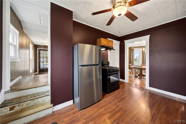 420 Highland Ave, Dewitt, NY 13057