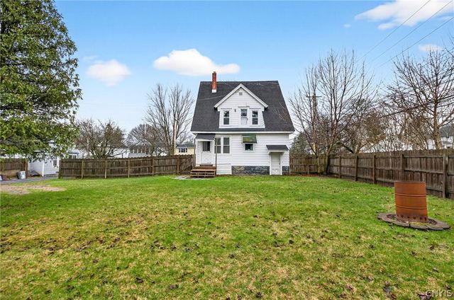 420 Highland Ave, Dewitt, NY 13057