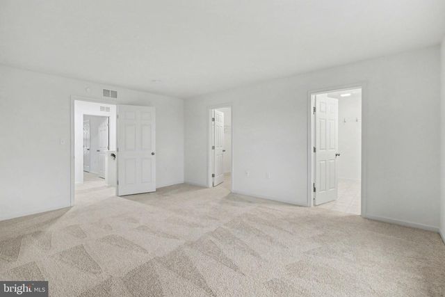 7867 OAK BROOK DR, Harrisburg, PA 17112