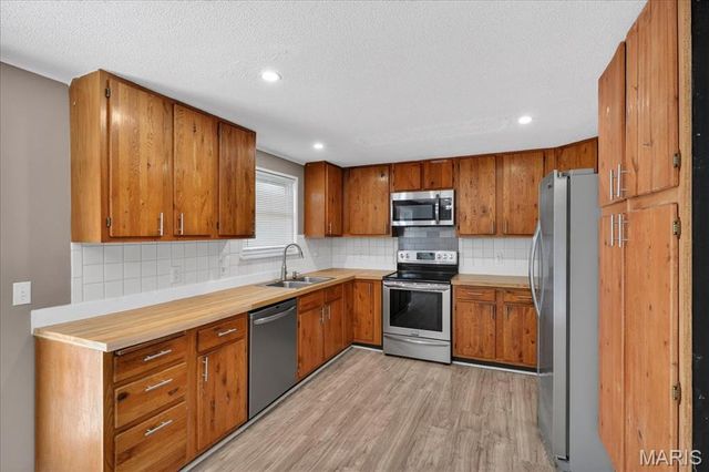 3450 Helena Acres Drive, Imperial, MO 63052