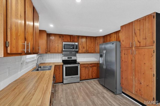 3450 Helena Acres Drive, Imperial, MO 63052