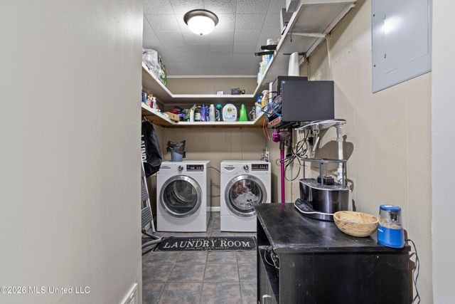 106 Clower Avenue, Long Beach, MS 39560