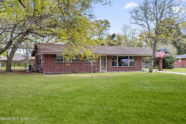 106 Clower Avenue, Long Beach, MS 39560