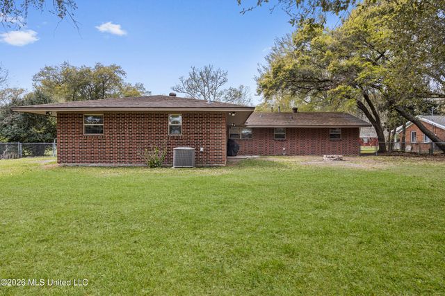 106 Clower Avenue, Long Beach, MS 39560