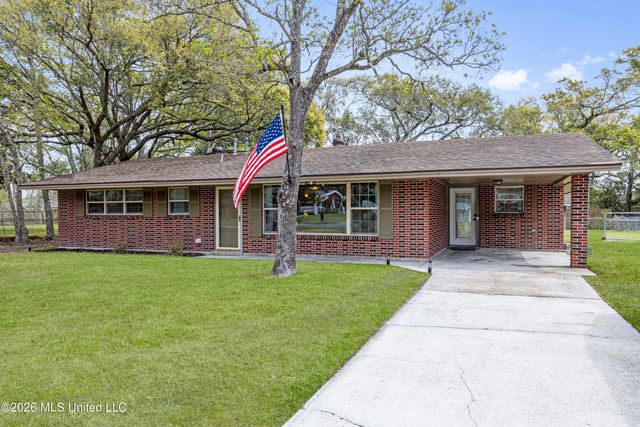 106 Clower Avenue, Long Beach, MS 39560