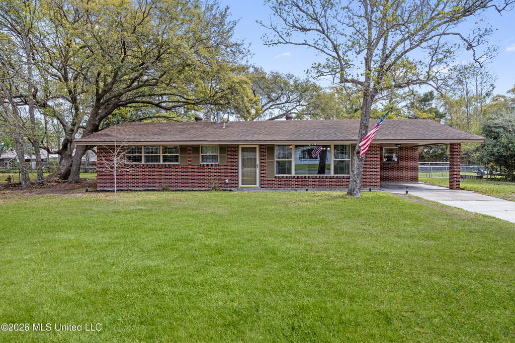 106 Clower Avenue, Long Beach, MS 39560