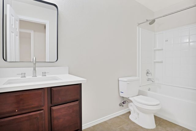 9938 Wake Bridge Drive, Frisco, TX 75035