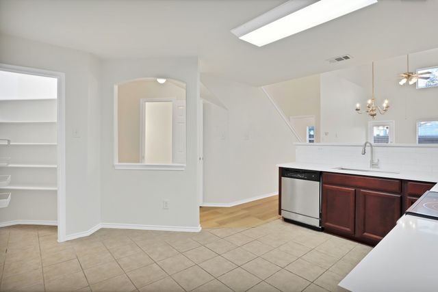 9938 Wake Bridge Drive, Frisco, TX 75035