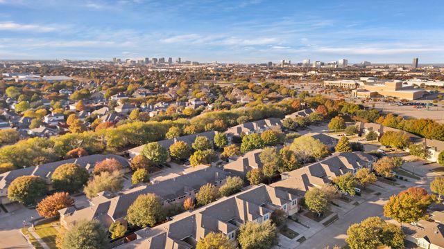 9938 Wake Bridge Drive, Frisco, TX 75035