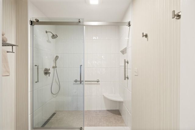 38 Village 201, Middleton, MA 01949