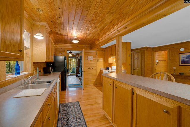 1525 Riviera Drive, West Columbia, SC 29169