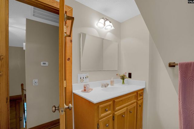 1525 Riviera Drive, West Columbia, SC 29169