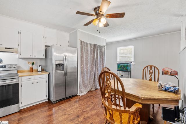 115 Willow Branch Drive, Simpsonville, SC 29680