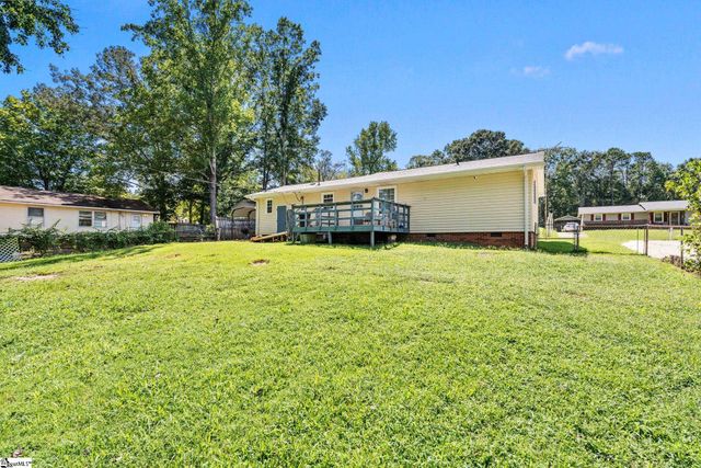115 Willow Branch Drive, Simpsonville, SC 29680