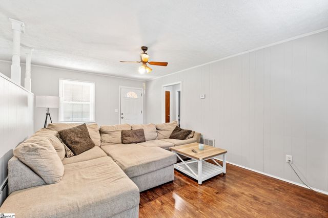 115 Willow Branch Drive, Simpsonville, SC 29680