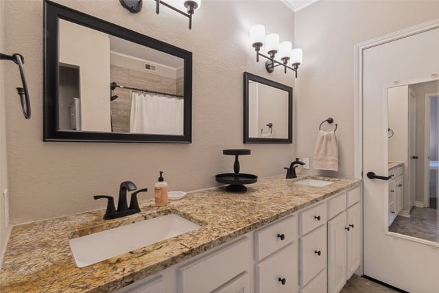 8600 Coppertowne Lane 600, Dallas, TX 75243