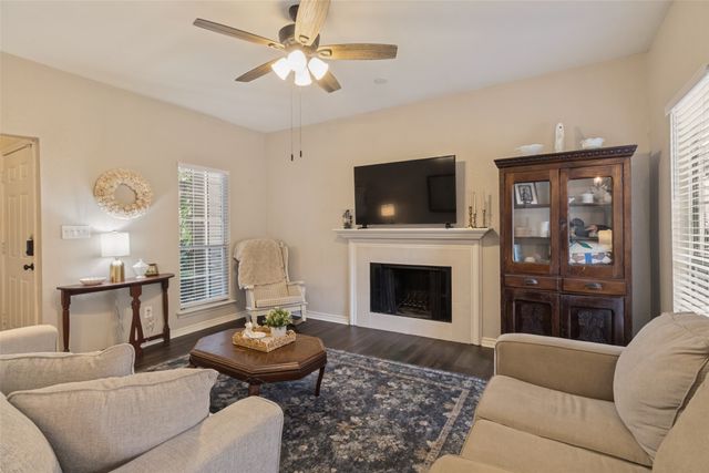8600 Coppertowne Lane 600, Dallas, TX 75243