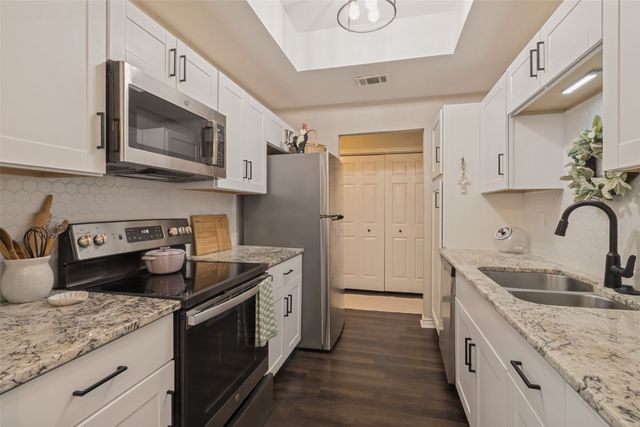 8600 Coppertowne Lane 600, Dallas, TX 75243