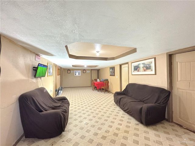 8706 Palos Grandes Street, Weslaco, TX 78599