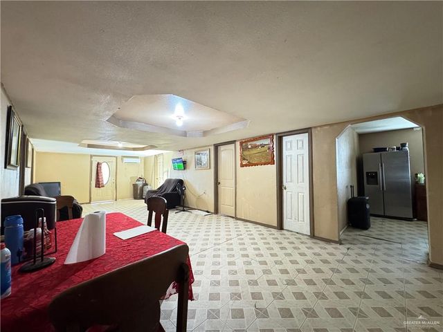 8706 Palos Grandes Street, Weslaco, TX 78599