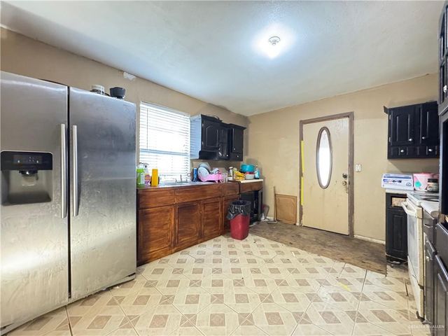 8706 Palos Grandes Street, Weslaco, TX 78599