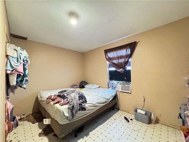 8706 Palos Grandes Street, Weslaco, TX 78599