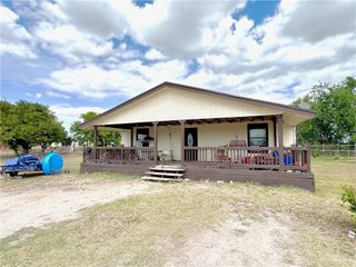 8706 Palos Grandes Street, Weslaco, TX 78599
