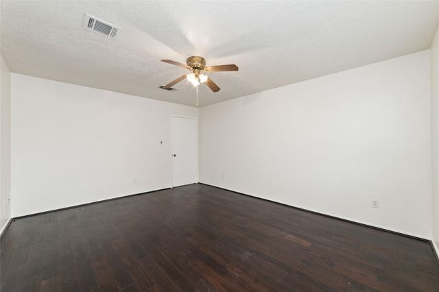 10410 Rancho Bernardo Lane, Sugar Land, TX 77498