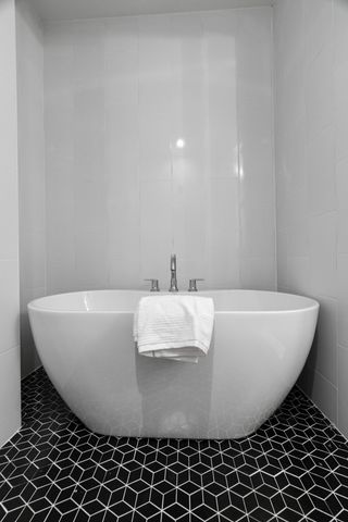 910 Youngs Ln Unit 3, Nashville, TN 37207