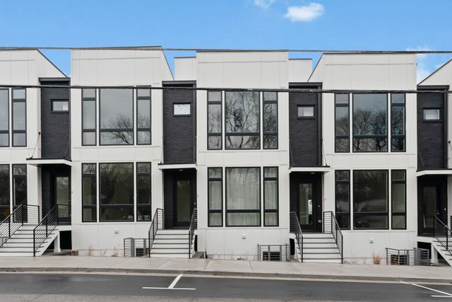 910 Youngs Ln Unit 3, Nashville, TN 37207