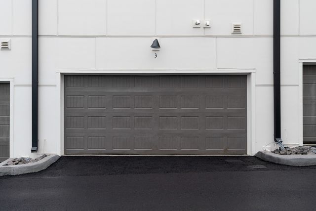 910 Youngs Ln Unit 3, Nashville, TN 37207