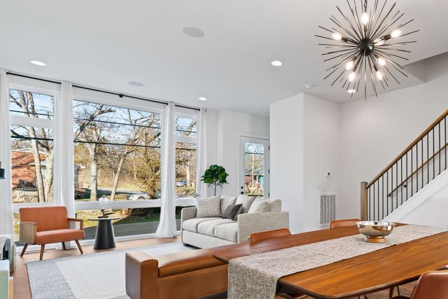 910 Youngs Ln Unit 3, Nashville, TN 37207