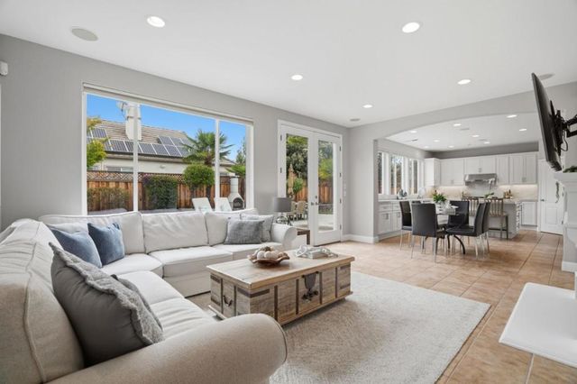 16800 Zinfandel Circle, Morgan Hill, CA 95037
