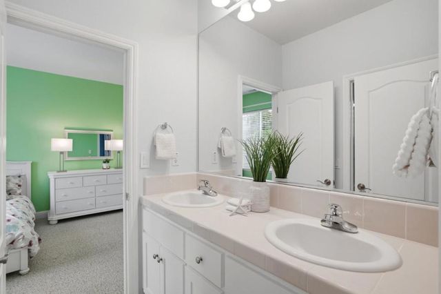 16800 Zinfandel Circle, Morgan Hill, CA 95037