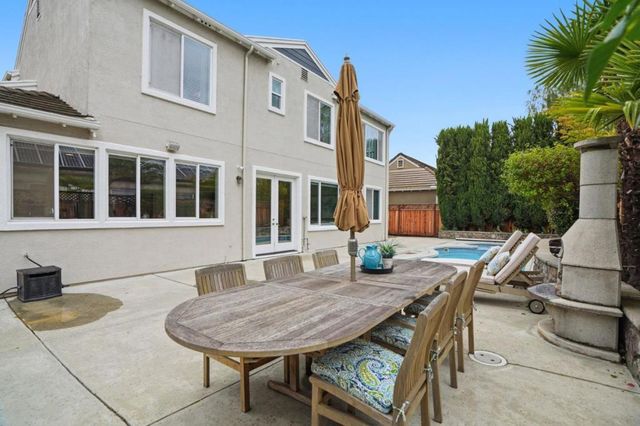 16800 Zinfandel Circle, Morgan Hill, CA 95037