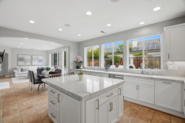 16800 Zinfandel Circle, Morgan Hill, CA 95037