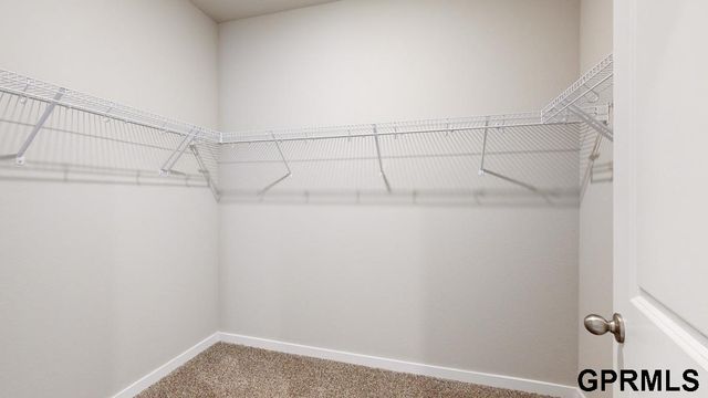 17602 Virginia Street, Omaha, NE 68137